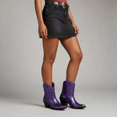 Tuhoomall Western Style Ankle Boots For Women, Vintage Plain Leather, Low Heel, Casual Chic, All-Season Fashion, Unique Embroidery Design