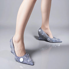 Tuhoomall Comfortable High Heel Slip-On Pumps with Polka Dot and Old Fashion Geometry for Fashionable Weddings, Parties, Performances, and Special Occasions Tuhoomall