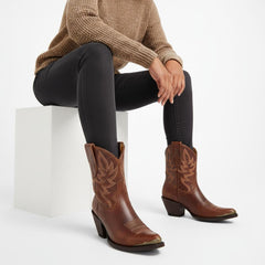 Tuhoomall Western Style Ankle Boots For Women, Vintage Plain Leather, Low Heel, Casual Chic, All-Season Fashion, Unique Embroidery Design