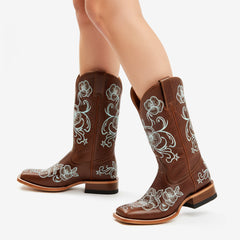 Tuhoomall Western Style Vintage Embroidered Cowboy Boots for Women, Casual Ankle Length, Chunky Heel, Slip-On Design, Perfect for Spring, Autumn, and Winter Tuhoomall