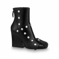 Tuhoomall Fashion Ankle Booties With Zip And Studs, Chunky Wedge Heel, Stylish For Parties And Casual Outings, All-Season Wear