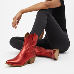 Tuhoomall Western Ankle Boots with Embroidered Pattern, 5cm Chunky Heel, Slip-On Design for Fashion and Travel, Durable Synthetic Fabric Lining