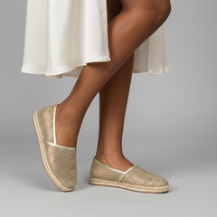 Tuhoomall Fisherman Flats Casual Shoes for Women with Rhinestone Detail, Round Toe, Slip-On Style, Rubber Sole, Stylish and Comfortable