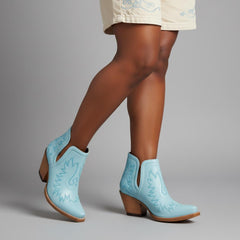 Tuhoomall Stylish Women's Ankle Boots, Chunky 2.36 in Heel, Slip-On Design, Embroidered Details, All-Season Fashion