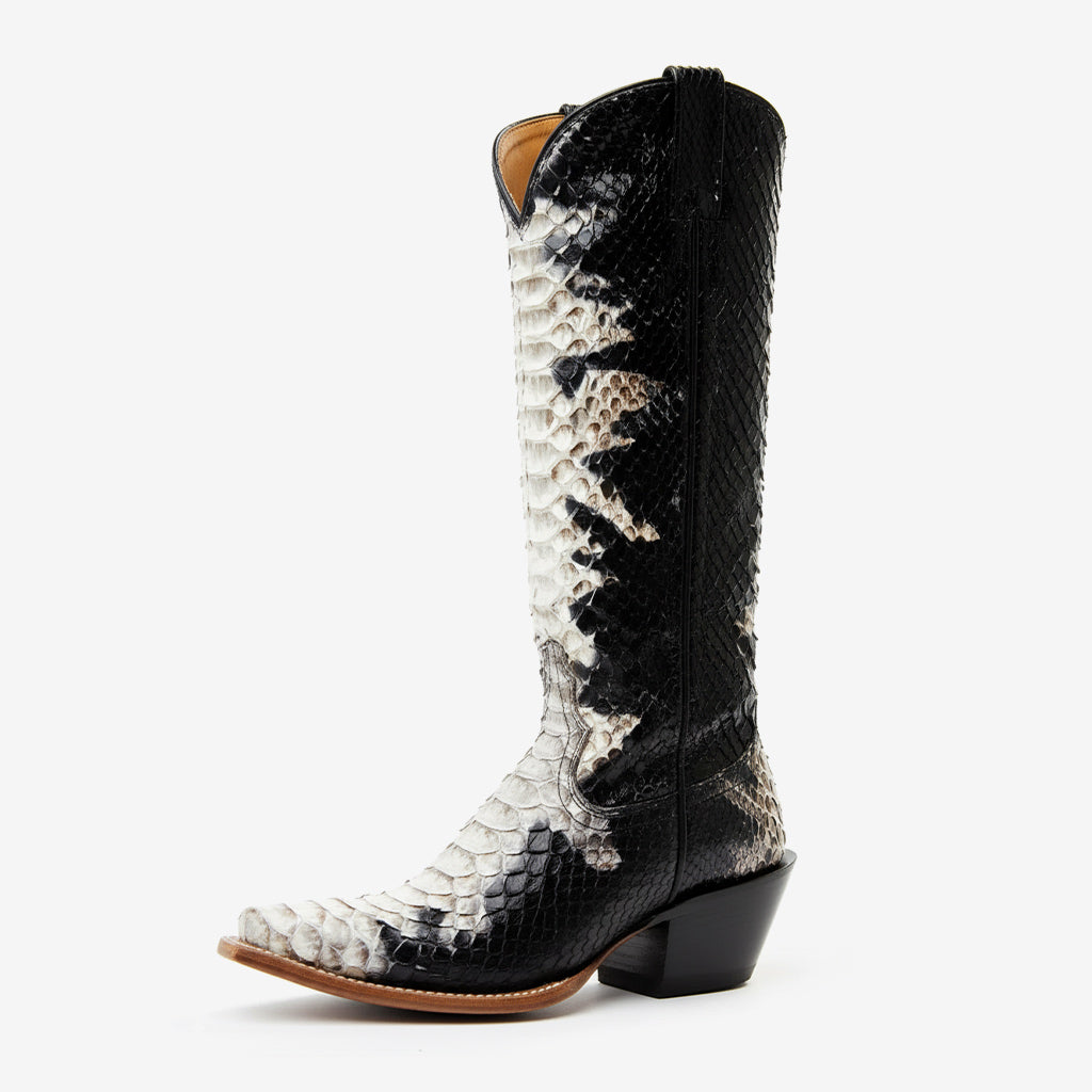 Tuhoomall Western Style Knee-High Cowboy Boots For Women, Comfortable Ankle Design, Fashionable Casual Look With Faux Leather In Crocodile & Snake Patterns