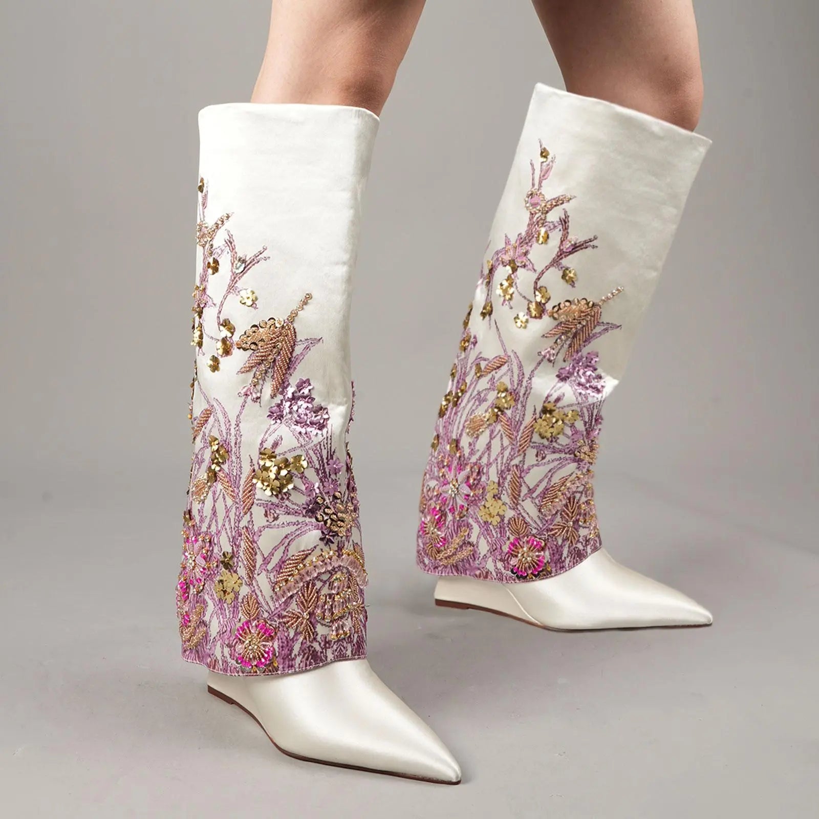 Tuhoomall Knee High Floral Print Heeled Boots with Sparkling Beads for Fashionable Parties and Casual Outings Tuhoomall
