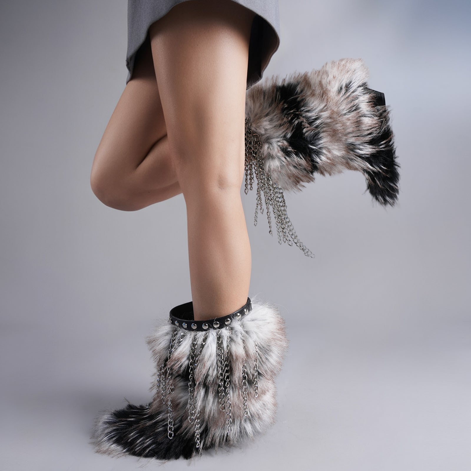 Tuhoomall Comfortable Western Style Animal Print Chunky Heeled Mid-Calf Boots for Parties and Performances