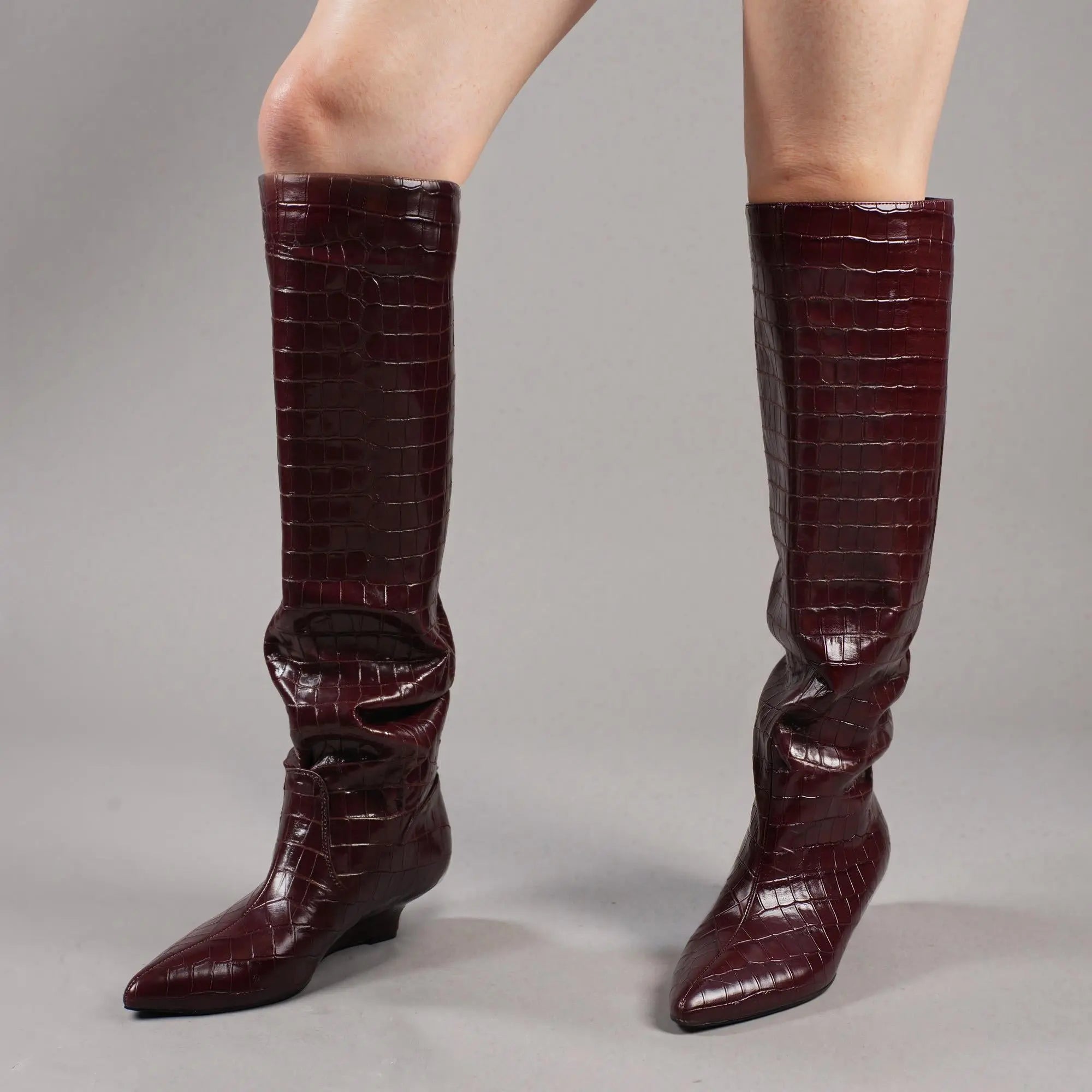 Tuhoomall Wedges Boots Over-the-Knee Boots For Parties and Performances, Comfortable Wedge Heel, Crocodile Pattern PU, Fashionable Retro Design Tuhoomall