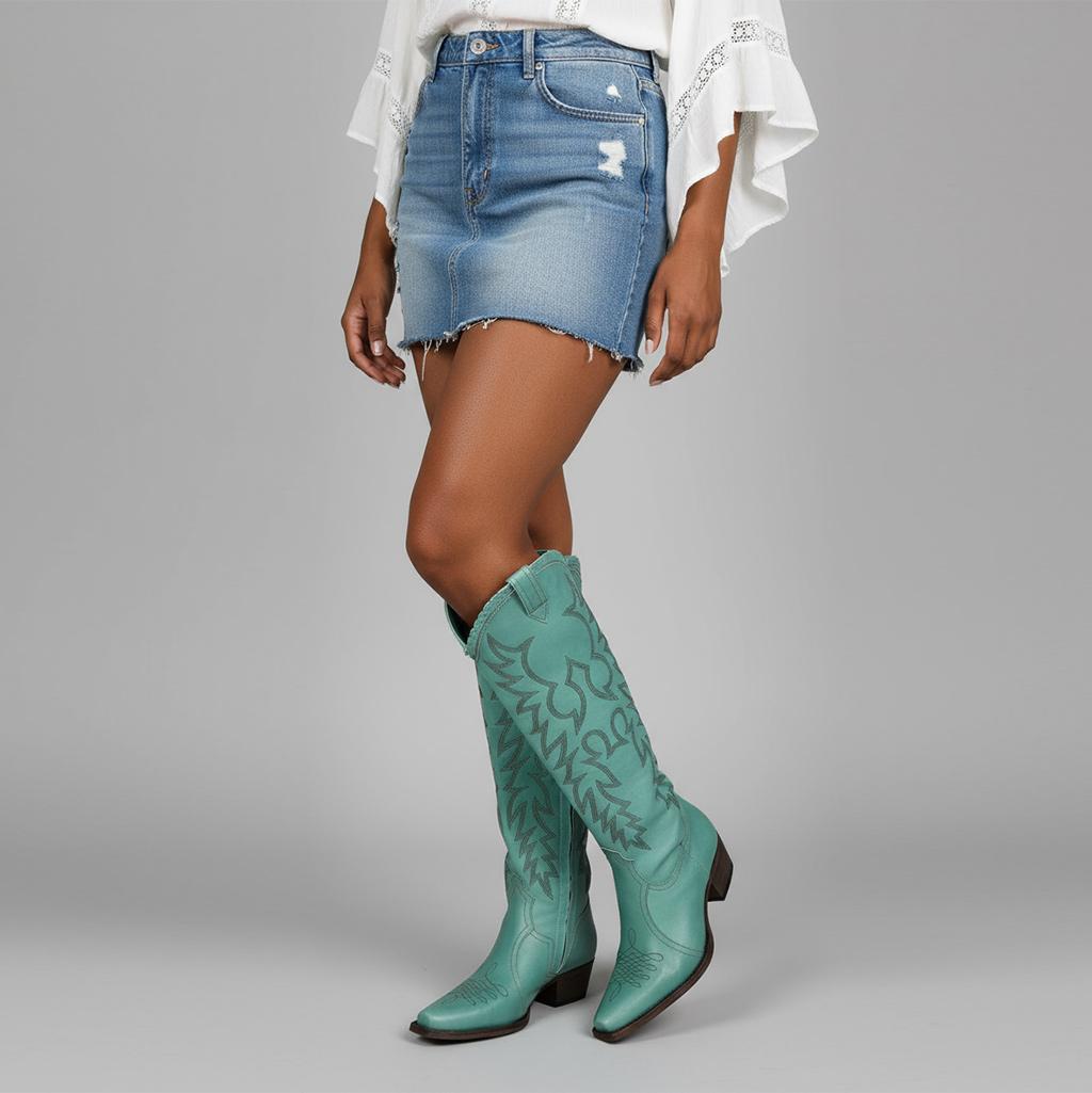 Tuhoomall Western Style Ankle Boots with Snip Toe, 1.75 in Heel, Casual Fashion, Embroidered Details, Perfect for All Seasons Tuhoomall