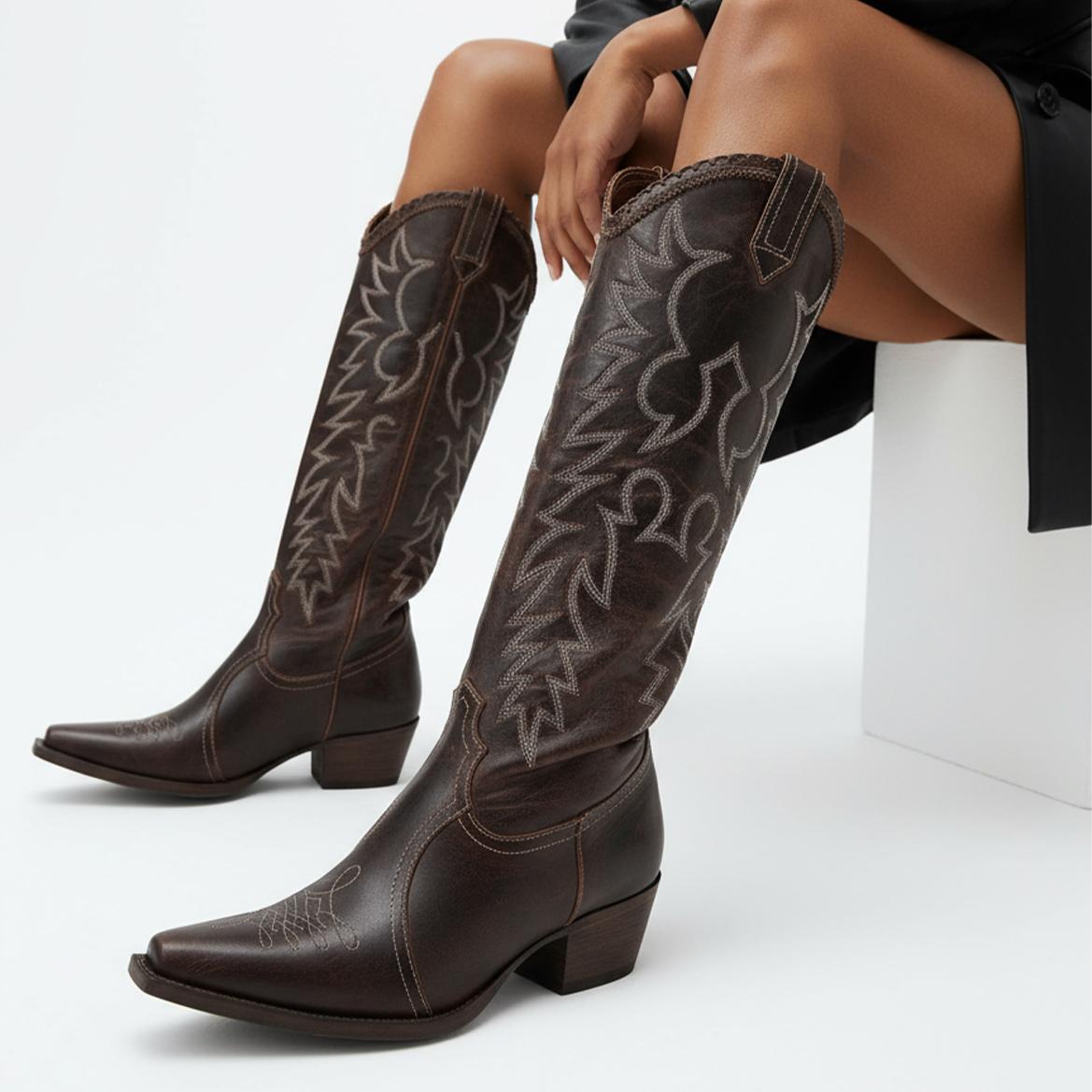 Tuhoomall Western Style Ankle Boots with Snip Toe, 1.75 in Heel, Casual Fashion, Embroidered Details, Perfect for All Seasons Tuhoomall