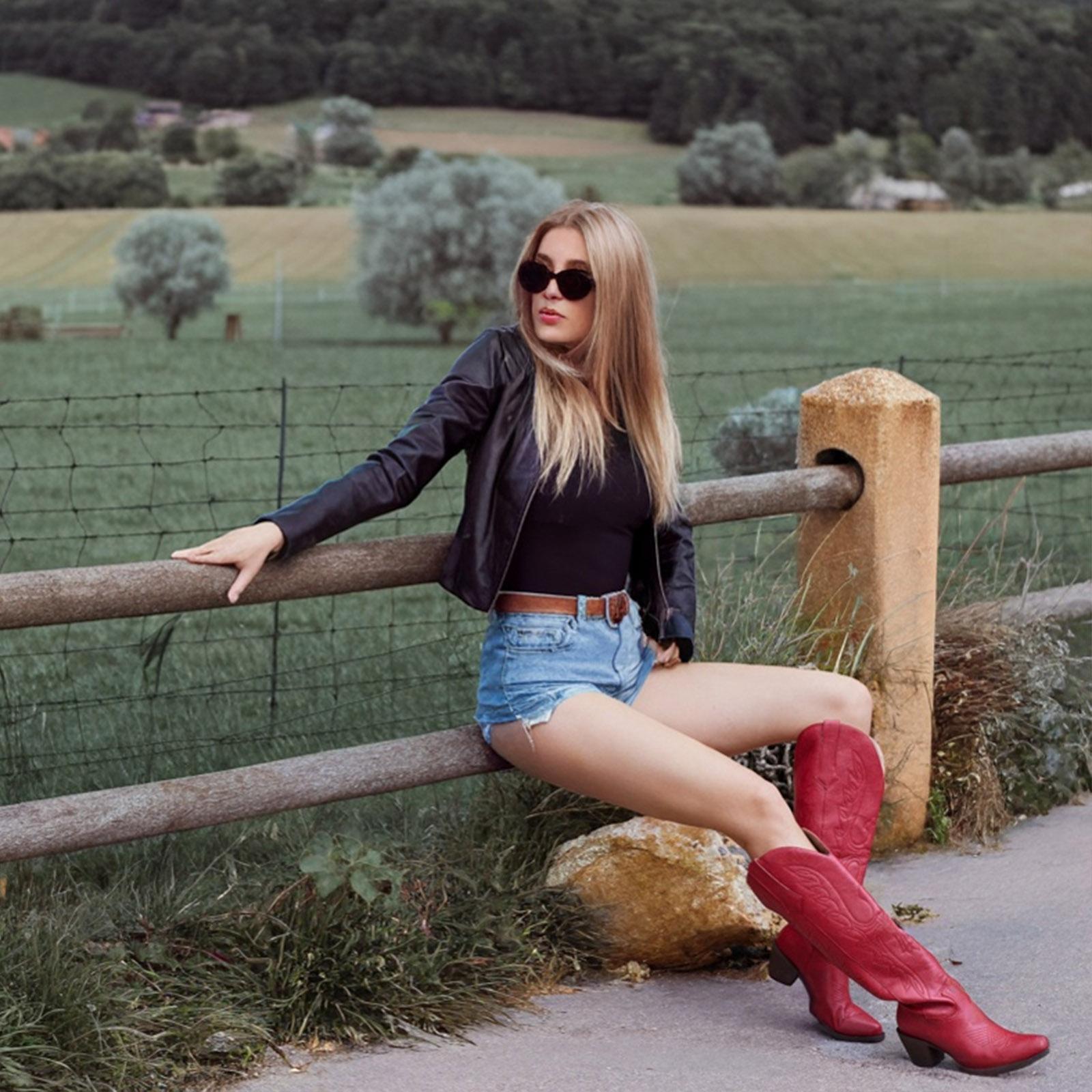 Womens Cowgirl Boots Fashion Over the Knee Boots With Classic Embroidery