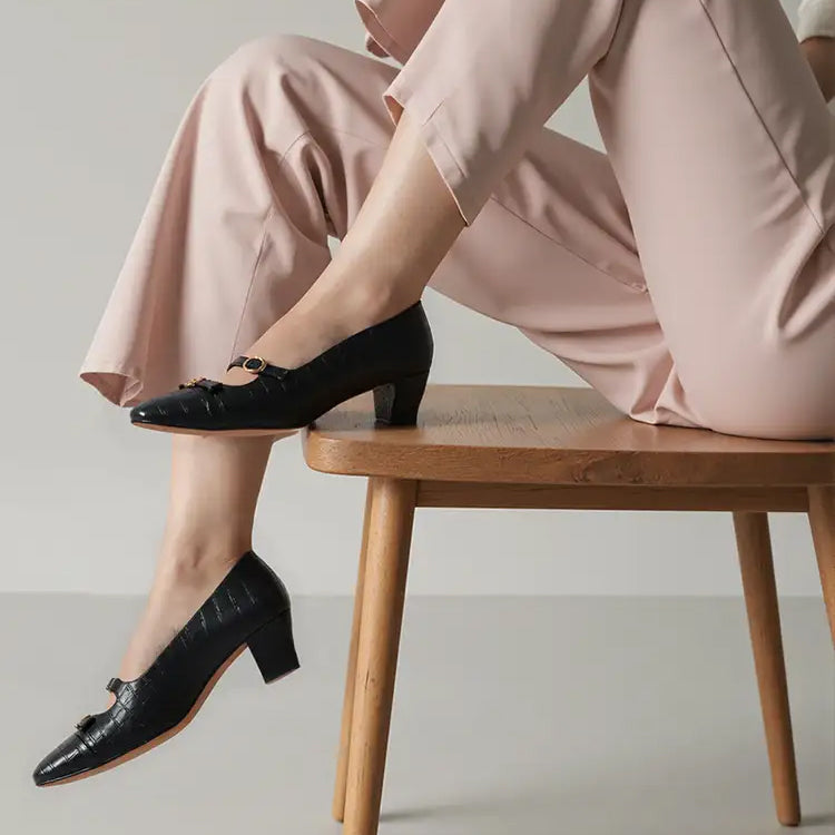 Tuhoomall Checkered Mid-Heel Sandals for Women, Comfortable Closed-Toe Design, Adjustable Buckle, 5cm Chunky Heel, Stylish Footwear for Work and Formal Occasions